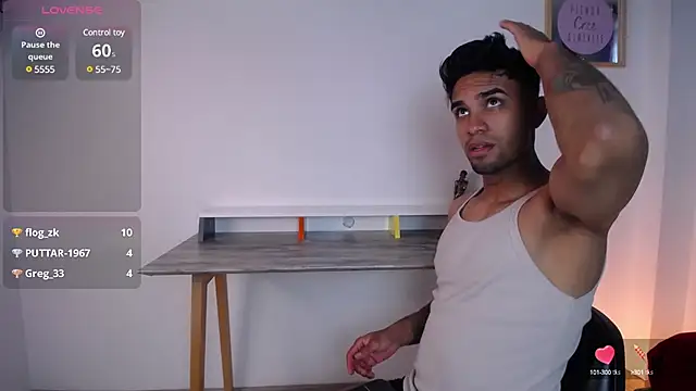 Snapshot of floriamANDjazmin chatting on January 2025 08:03:02 PM floriamANDjazmin online show from January 2025 08:03:02 PM