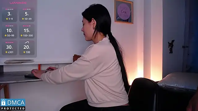 Snapshot of floriamANDjazmin chatting on February 2025 02:57:02 AM floriamANDjazmin online show from February 2025 02:57:02 AM