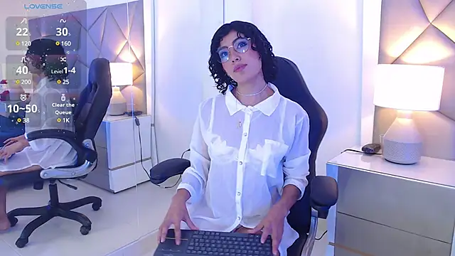 Snapshot of LeeThompson_ chatting on January 2025 11:56:02 AM LeeThompson online show from January 2025 11:56:02 AM