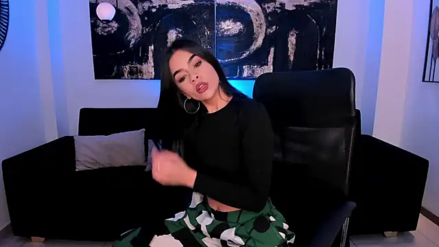 AlanaCraft online show from November 2025 12:49:01 PM