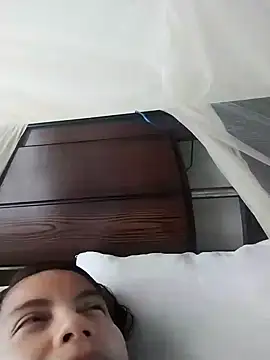 lisseth online show from December 2024 04:31:01 PM