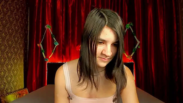  Polly Love  online show from March 2026 07:13:01 AM