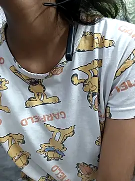 Snapshot of Aradhna_cute chatting on February 2025 03:50:02 AM Aradhna cute online show from February 2025 03:50:02 AM