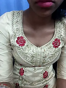 Snapshot of Aradhna_cute chatting on February 2025 05:09:01 AM Aradhna cute online show from February 2025 05:09:01 AM