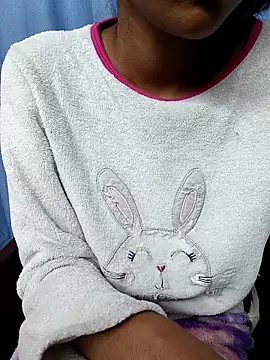 Snapshot of Aradhna_cute chatting on March 2025 04:30:02 AM Aradhna cute online show from March 2025 04:30:02 AM