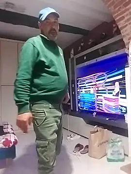 affascino online show from April 2026 07:48:01 PM