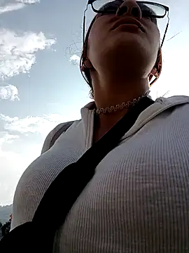 SAMANTHA-16  online show from February 2025 09:37:02 PM