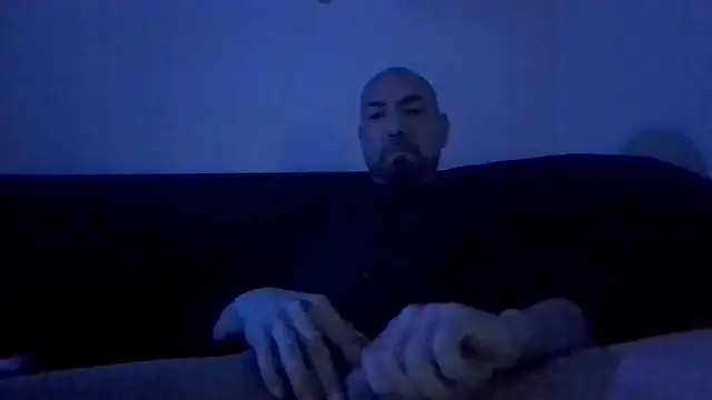 nakedtony81 online show from February 2026 03:43:02 PM