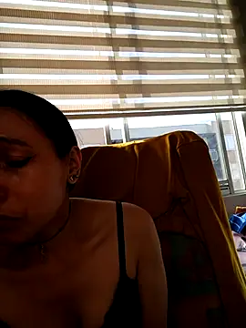 KimPielCanela online show from November 2025 09:14:01 PM