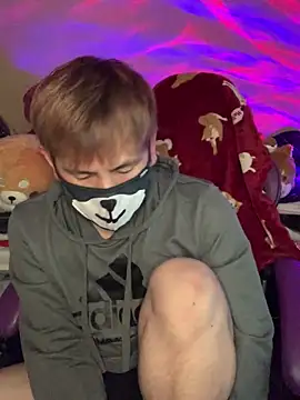 Snapshot of KEI_96 chatting on January 2025 01:11:01 PM KEI 96 online show from January 2025 01:11:01 PM