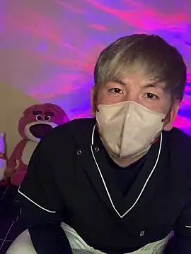 Snapshot of KEI_96 chatting on February 2025 01:57:01 PM KEI 96 online show from February 2025 01:57:01 PM