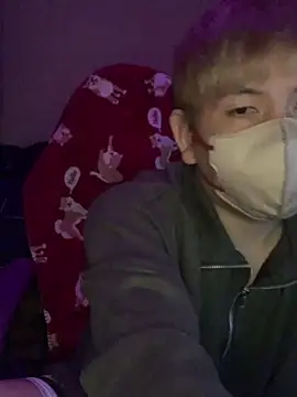 Snapshot of KEI_96 chatting on March 2025 04:47:02 PM KEI 96 online show from March 2025 04:47:02 PM