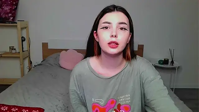 Snapshot of peaachybabe__ chatting on March 2025 08:22:01 PM peaachybabe   online show from March 2025 08:22:01 PM