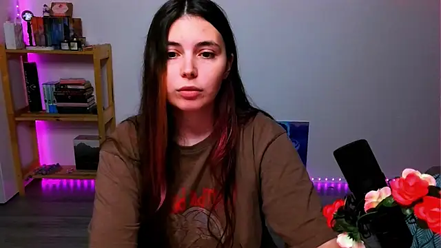 Snapshot of peaachybabe__ chatting on September 2025 05:07:01 PM peaachybabe   online show from September 2025 05:07:01 PM