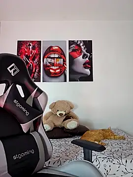 Antonella2 m online show from September 2025 05:07:02 PM