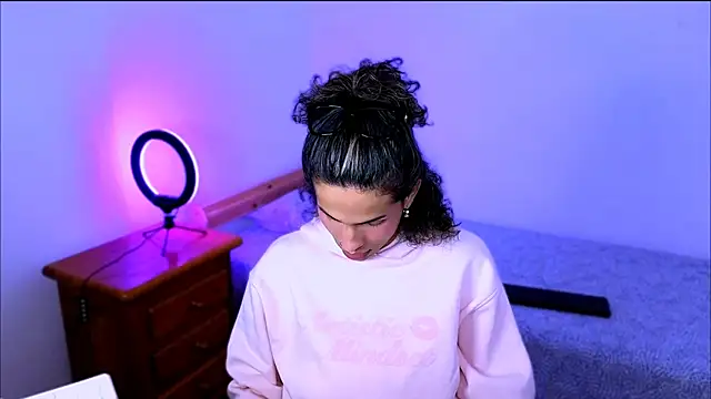 Abby bella09 online show from January 2026 08:02:02 PM