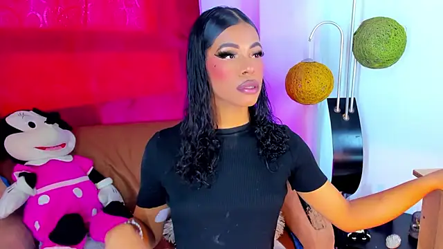 Snapshot of bloom444 chatting on September 2025 09:27:02 PM bloom444 online show from September 2025 09:27:02 PM