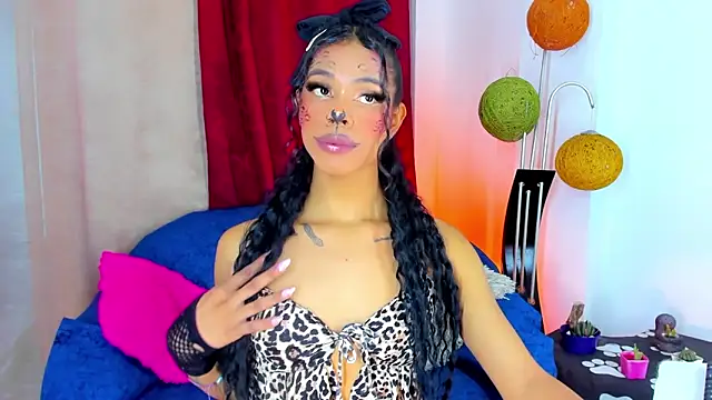 Snapshot of bloom444 chatting on October 2025 11:38:01 PM bloom444 online show from October 2025 11:38:01 PM