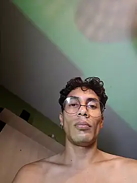 divinityros online show from October 2025 12:33:02 AM