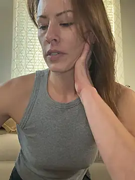 Naughty pussy2cum online show from December 2024 09:48:01 PM