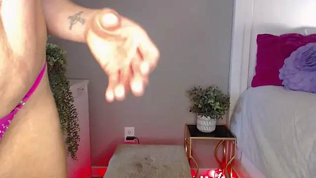 Naughty pussy2cum online show from December 2024 01:48:01 AM