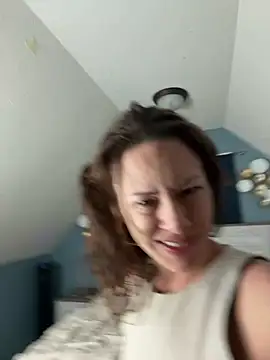 Naughty pussy2cum online show from February 2025 07:07:01 AM