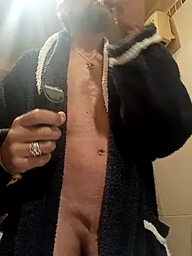FRANKY nycc1978 online show from October 2025 06:42:01 PM
