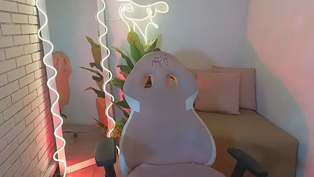 hina tay online show from December 2024 04:09:01 AM