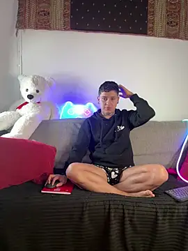 Snapshot of crazyrabbits chatting on February 2025 11:05:01 PM crazyrabbits online show from February 2025 11:05:01 PM