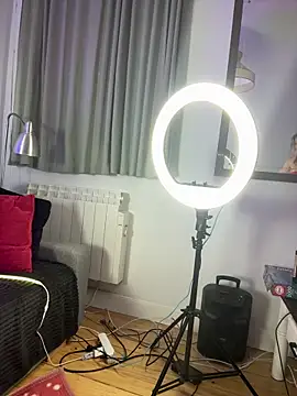 Snapshot of crazyrabbits chatting on February 2025 09:52:02 PM crazyrabbits online show from February 2025 09:52:02 PM