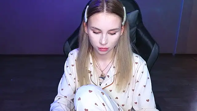 doll barbieee online show from March 2025 10:21:01 PM