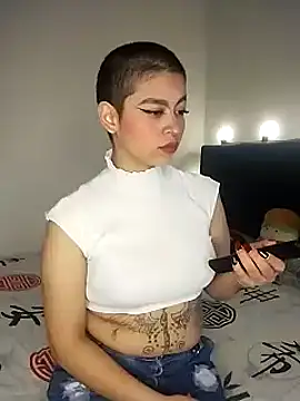 Bitsy Messy online show from January 2025 10:56:01 PM