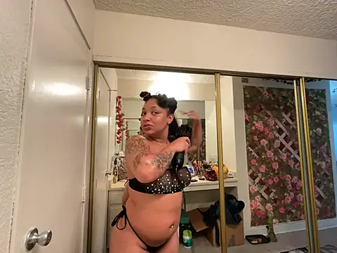 GoddessNih online show from October 2025 10:56:02 PM