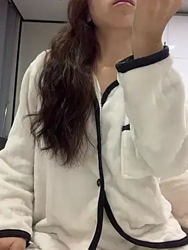 Aimeil online show from March 2025 12:53:02 PM