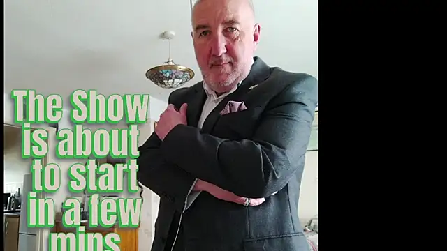 Adamdaddybear online show from October 2025 07:07:02 AM