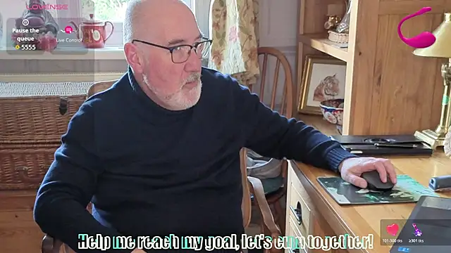 Adamdaddybear online show from February 2026 02:16:02 PM