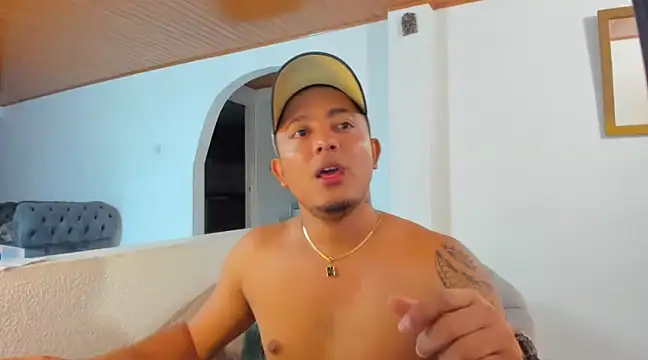 Michael Acosta online show from February 2025 01:04:02 AM