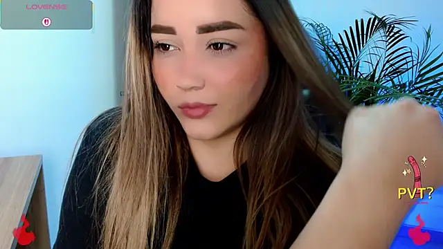 Snapshot of Lucia_star__ chatting on June 2026 02:26:02 PM Lucia star online show from June 2026 02:26:02 PM