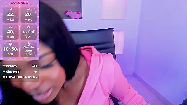 Snapshot of IvyBliss8 chatting on February 2025 06:48:01 PM IvyBliss8 online show from February 2025 06:48:01 PM