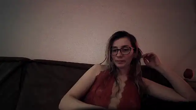 Snapshot of ginachiron chatting on February 2025 07:23:01 PM ginachiron online show from February 2025 07:23:01 PM