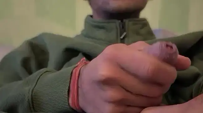 Snapshot of SexMachine1069 chatting on December 2024 11:00:01 AM SexMachine1069 online show from December 2024 11:00:01 AM