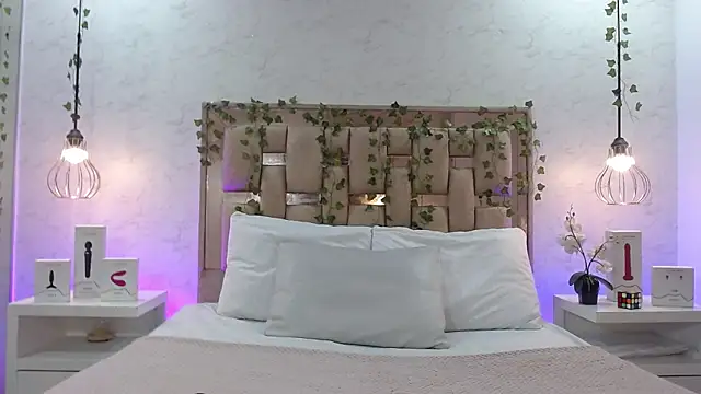 GigiVolkova online show from September 2025 08:09:02 PM