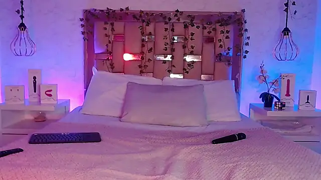 GigiVolkova online show from September 2025 06:41:02 PM