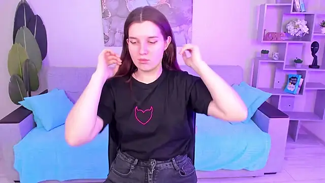 BonneyLove online show from February 2025 09:38:01 PM