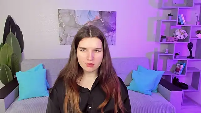 BonneyLove online show from September 2025 05:24:01 PM