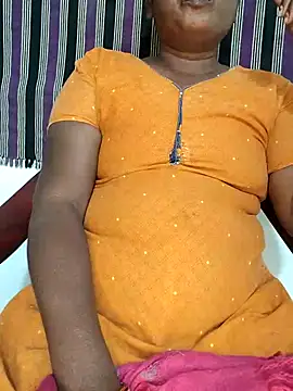 Snapshot of Indiandolly23 chatting on March 2025 06:11:01 PM Indiandolly23 online show from March 2025 06:11:01 PM