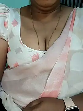 Snapshot of Indiandolly23 chatting on March 2026 02:21:01 PM Indiandolly23 online show from March 2026 02:21:01 PM