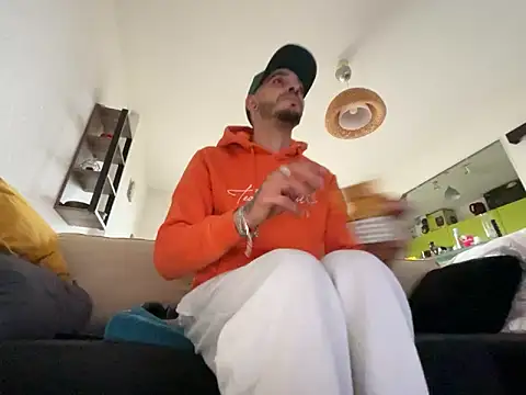 Rebeu313 online show from January 2025 03:22:02 PM