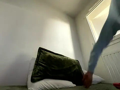 Rebeu313 online show from January 2026 11:59:02 AM