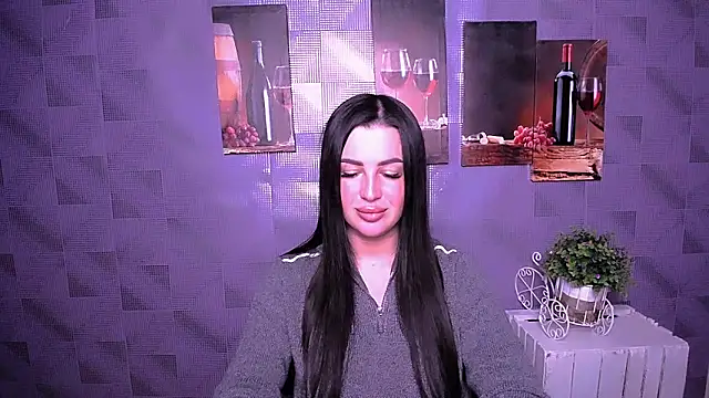 DivaKaily  online show from September 2025 07:25:01 PM